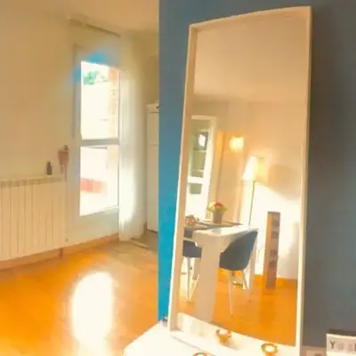 PENTHOUSE INDEPENDIENTE a 3 paradas en metro de ATOCHA (estacion central Madrid)