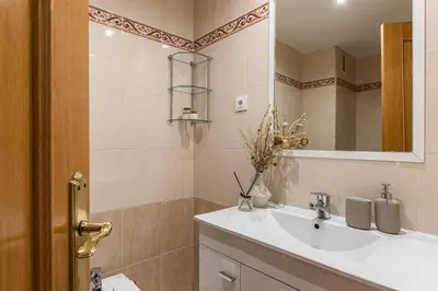 Un baño de Waou Gran Via Apartment III - Corta Duración