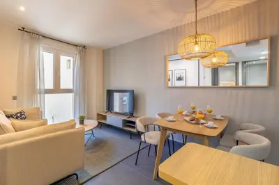 Zona de estar de Cozy 2-Bed Apartment in La Latina Madrid