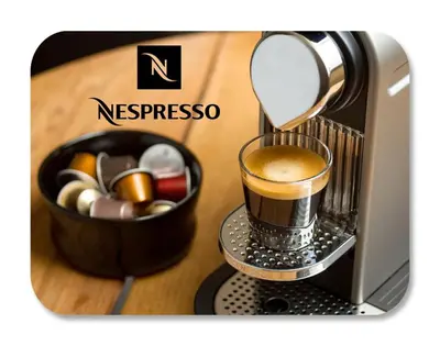Utensilios para hacer té y café en Gran Via Plaza Parking Silva
