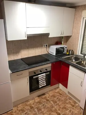 Una cocina o zona de cocina en Alojamiento entero céntrico