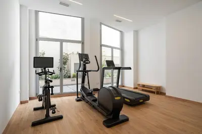 Gimnasio o instalaciones de fitness de Stunning penthouse in Chamberi- Ático B