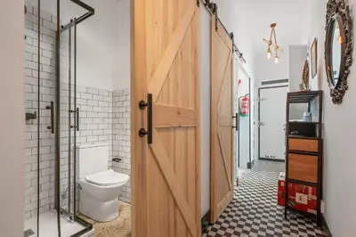 Un baño de Private room in Malasaña #1