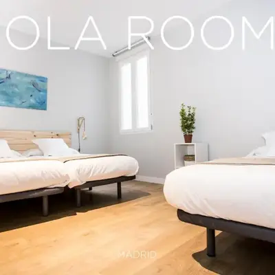 Hola Rooms