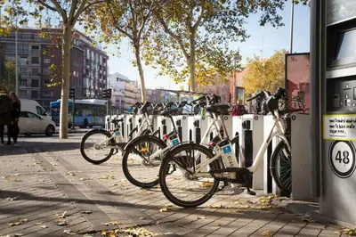 Montar en bicicleta en Comodo y agradable estudio en Madrid centro A5 o alrededores