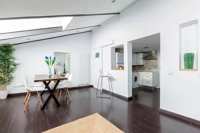 Plano de Cool Loft at Madrid heart a real finding at Malasana