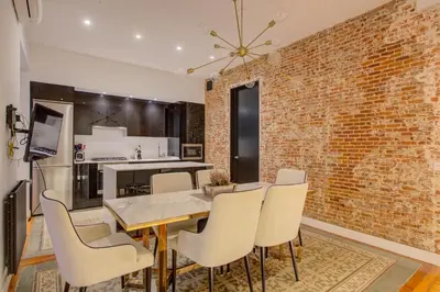 Una cocina o zona de cocina en Luxury Rooms Madrid Center Duplex