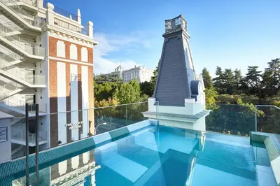 Piscina en o cerca de The Social Hub Madrid