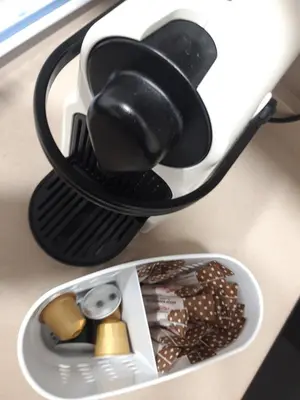 Utensilios para hacer té y café en Exterior con parking junto a Avda de América